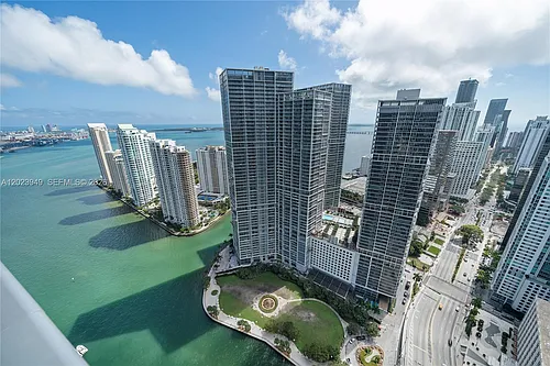200 Biscayne Boulevard Way Photo 1