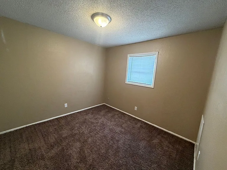 1508 Arizona Dr — Photo 9