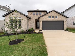 162 Ednie Ln, Mico, TX 78056