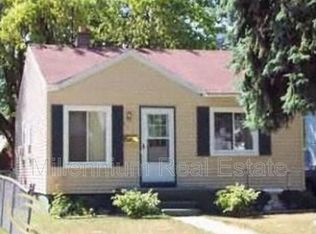 251 W Strathmore Ave, Pontiac, MI 48340