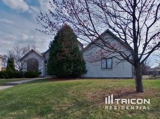 4099 Cashell Gln, Eagan, MN 55122