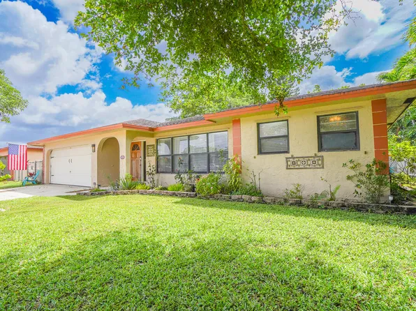 22282 Garrison Street, Boca Raton, FL 33428