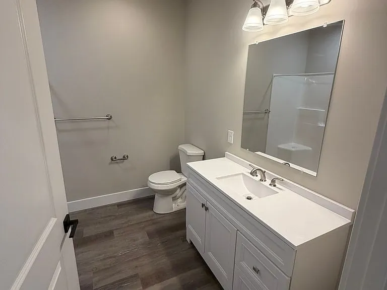 Salem Run Apartments Phase 2 — Photo 413