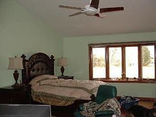 2nd image of 3000 Meadow Dr