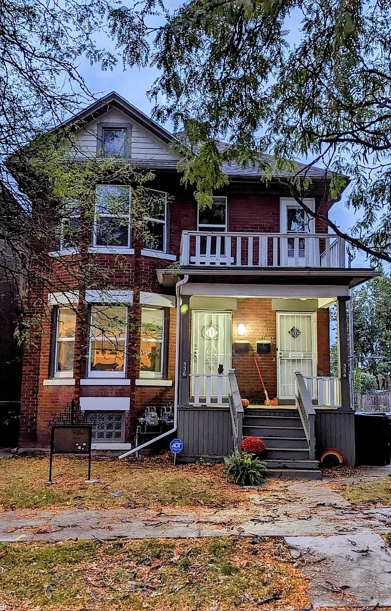 Building Photo - 534 Holbrook St #1