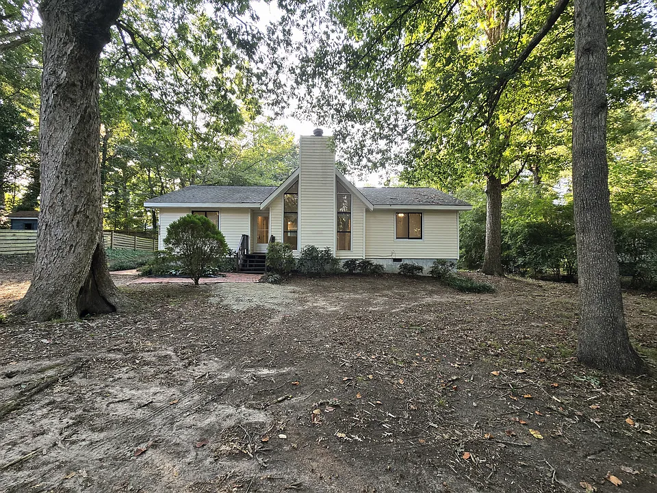 6613 Louisburg Rd