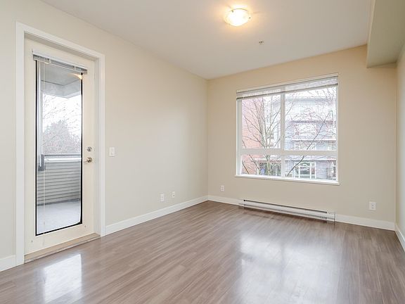 4th image of 12040 222nd St #204