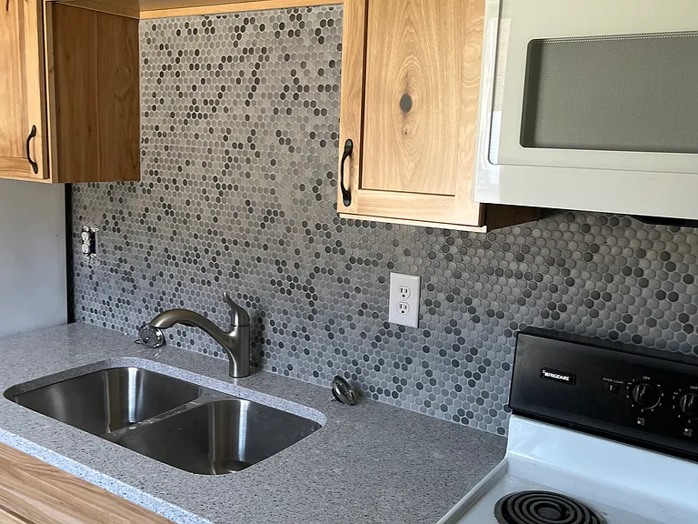1325 Cox St #1 — Photo 4