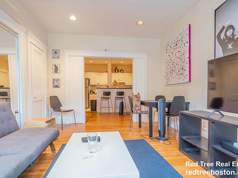 94 Pleasant St #2 — Photo 1