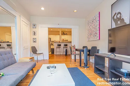 94 Pleasant St #2 Photo 1