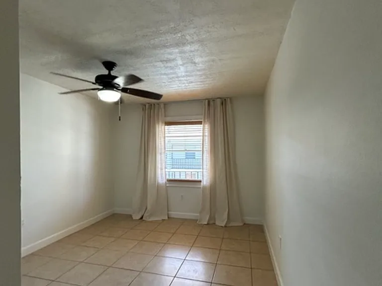 5221 Bayshore Blvd #51 — Photo 10