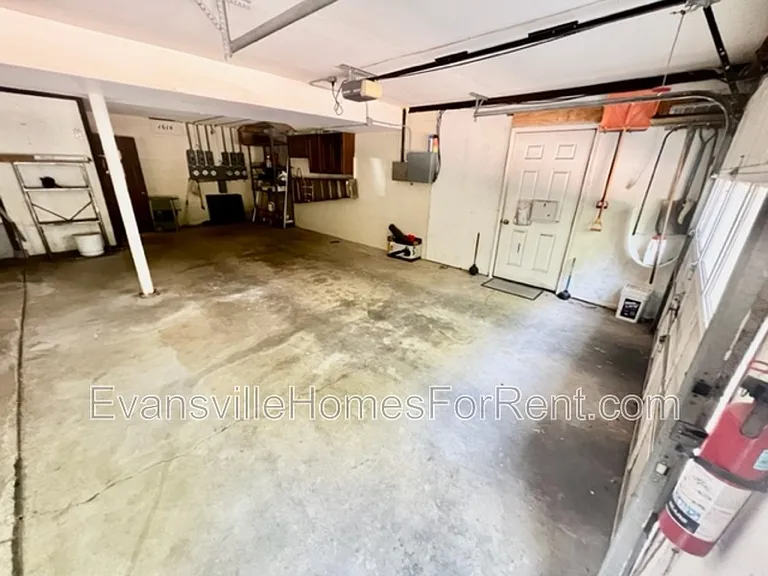 1614 Speaker Rd — Photo 10