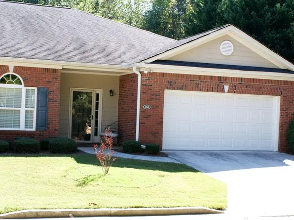 162 Senior Cir #162, Gainesville, GA 30501