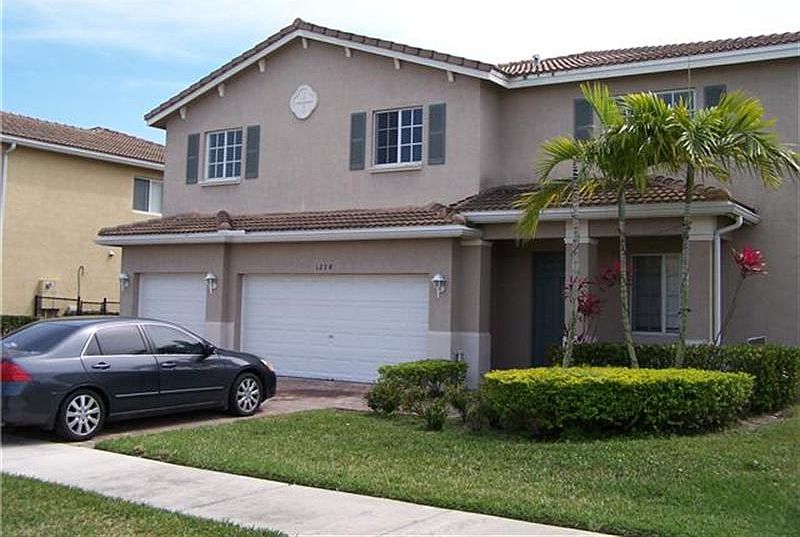 1st image of 1238 NW 204th St