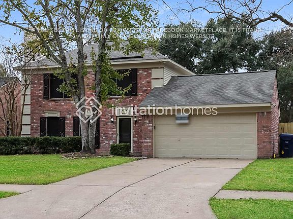 2nd image of 18023 Holly Forest Dr