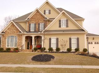 210 Beacon Falls Ct, Cary, NC 27519