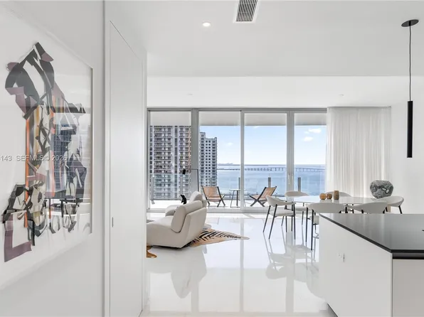 300 Biscayne Boulevard Way Unit 2102, Miami, FL 33131