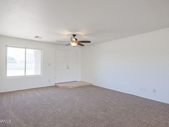 5th image of 10037 N 37TH Drive