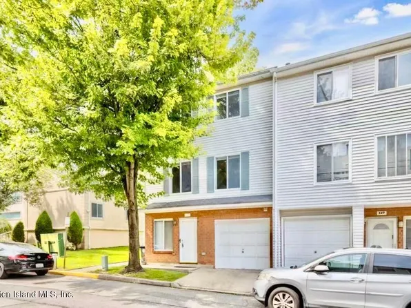 129 Ilyssa Way, Staten Island, NY 10312