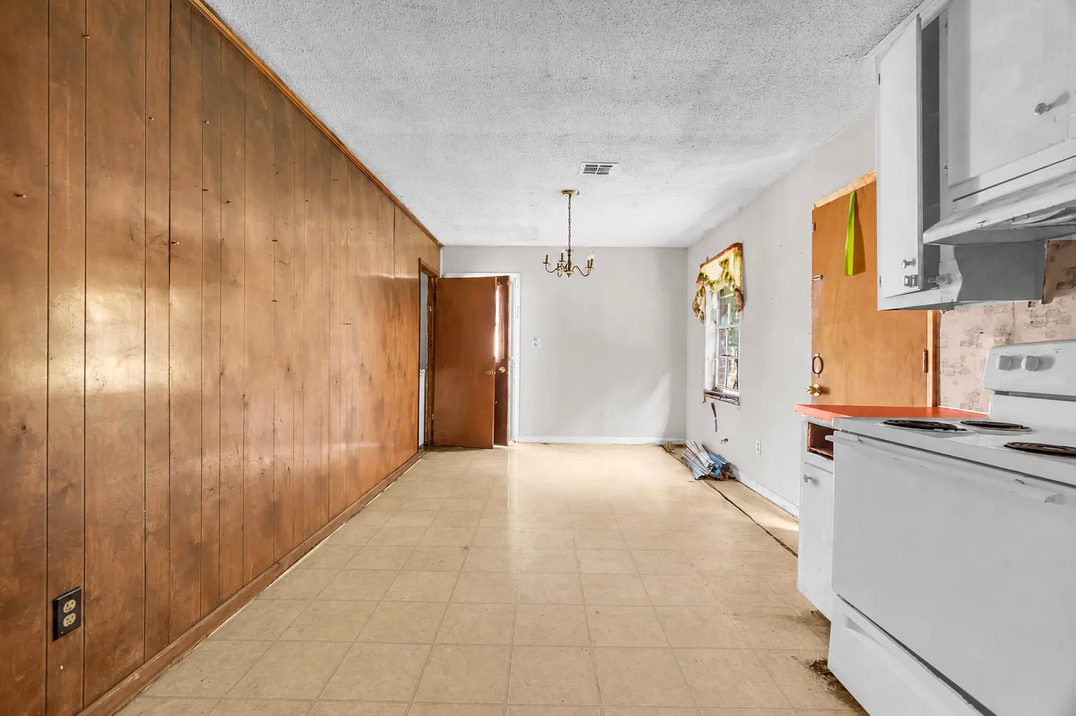 4309 Brewer Ct - 1 — Photo 3