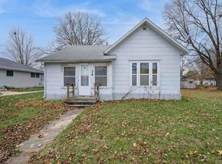 14 Ely St, Walker, IA 52352