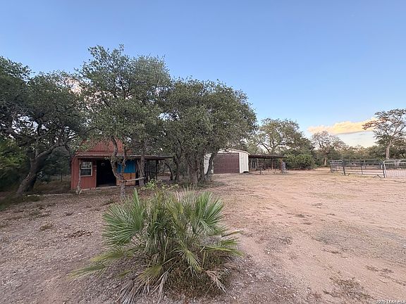 4th image of 233 Rust Ranch Rd. LOT 20-21