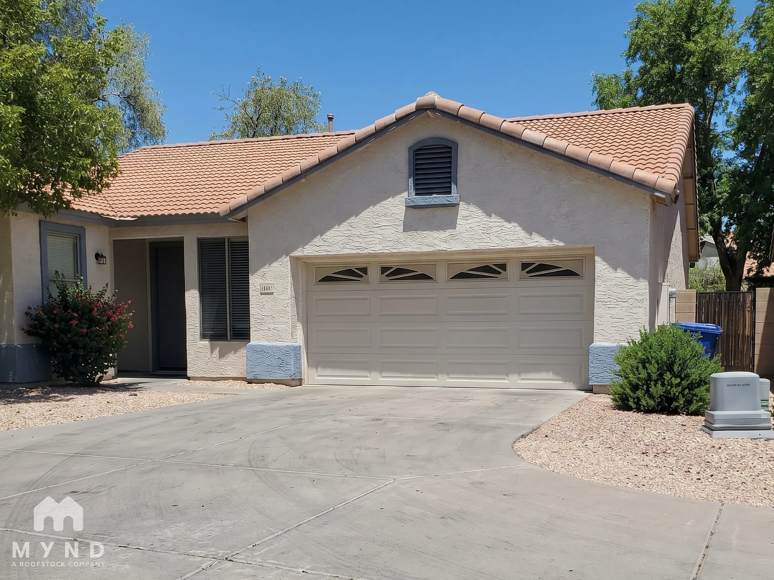 3 bed, 2.0 bath, 1133 sqft, $1,965 — Photo 1