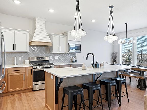 4th image of 8100 SW 27th St