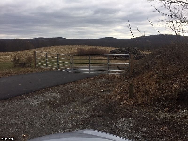 1st image of 333 Route 565