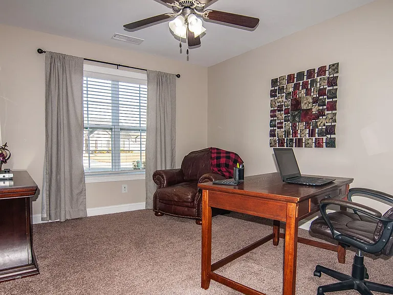 364 Crimson Dr — Photo 7