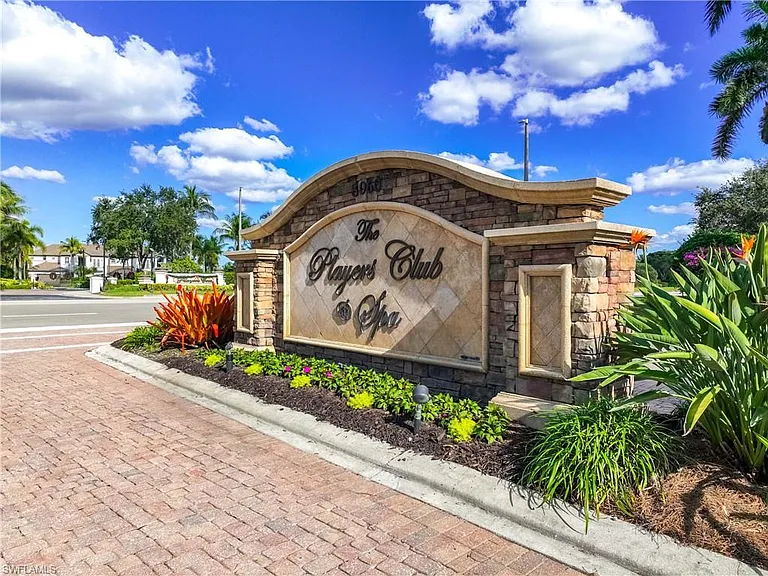 8950 Shenendoah Cir — Photo 43