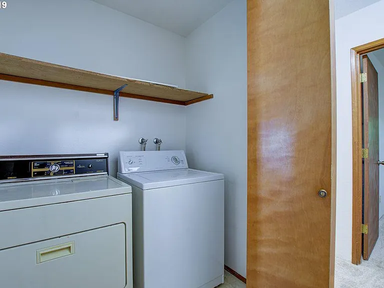 86 Kingsgate Rd #H201 — Photo 13