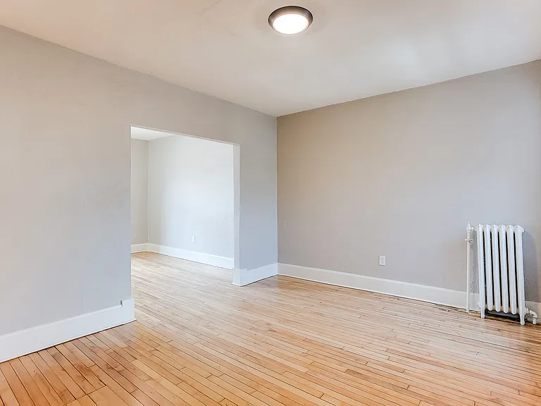 424 Smith — Photo 42