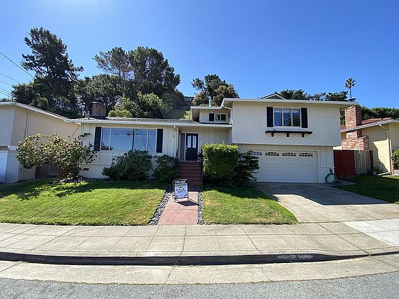 3rd image of 637 42nd Ave