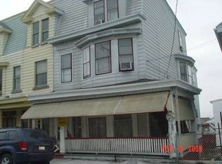 14 N Chestnut St, Shenandoah, PA 17976