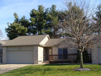 320 Emerald Dr, Charlotte, MI, 48813