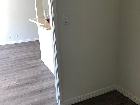 3rd image of 5832 Waring Ave APT 212