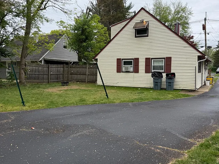 1062 Terrace Blvd — Photo 17