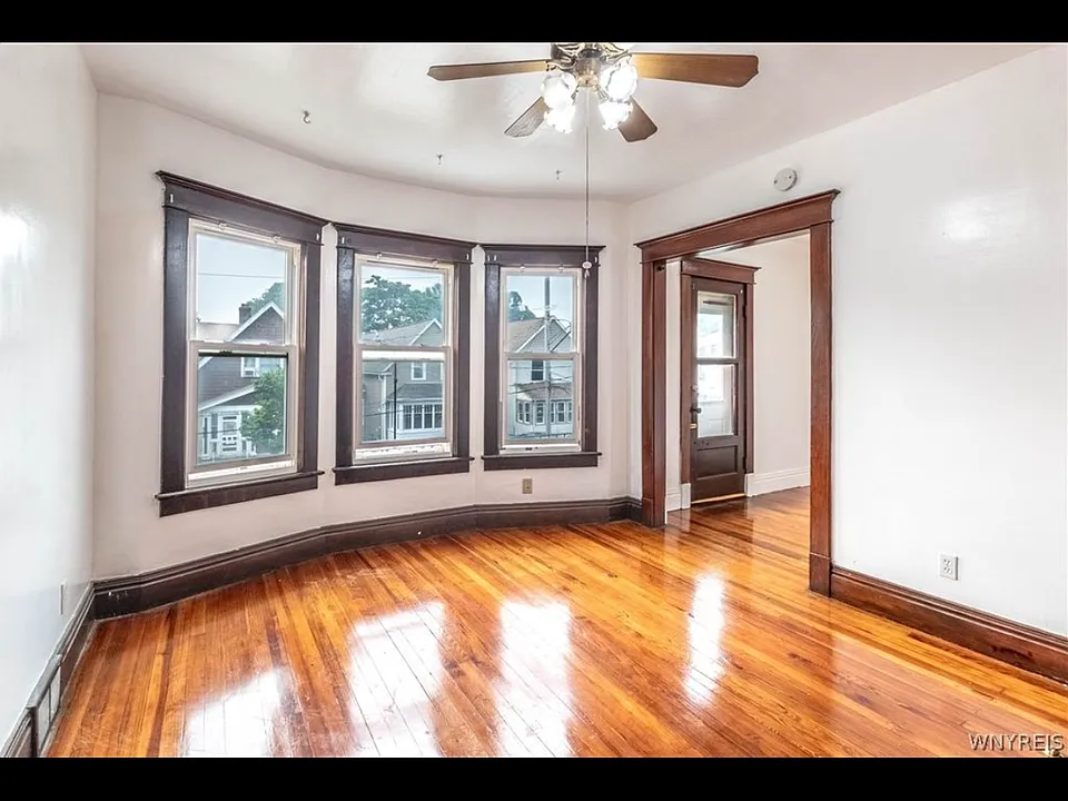 68 Princeton Pl