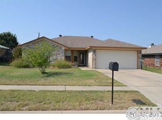 1305 Dekort Cir, Copperas Cove, TX 76522