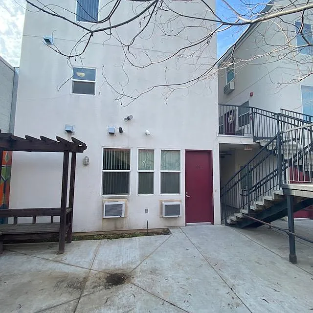 1841 Fulton St — Photo 3