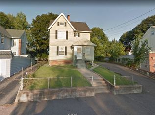 137 Hawkins St FLOOR 1, Derby, CT 06418