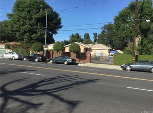 7448 Lindley Ave, Reseda, CA 91335