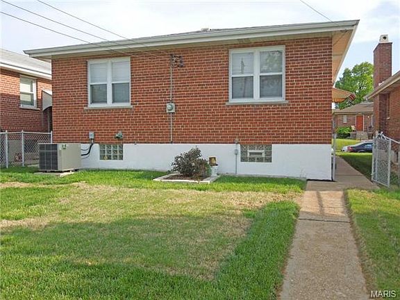 3rd image of 5545 Mardel Ave