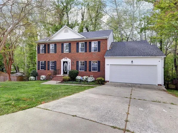 109 Trafalgar Ct, Williamsburg, VA 23185