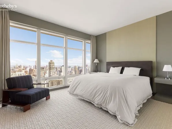 151 East 58th Street image 7 of 17