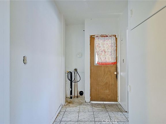 2nd image of 3451 Estrada St