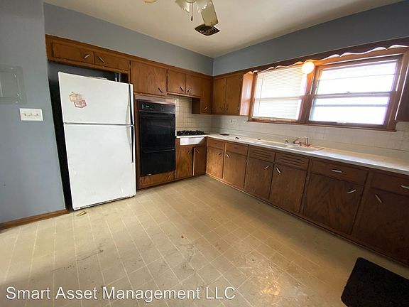 4th image of 9700 W Capitol Dr APT 3
