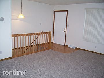 113_bellevue-living_lg