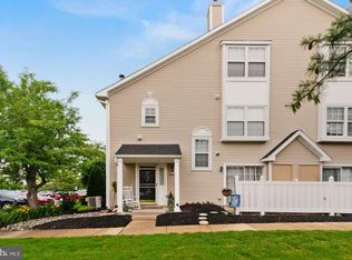 3904 Saxony Dr, Mount Laurel, NJ 08054